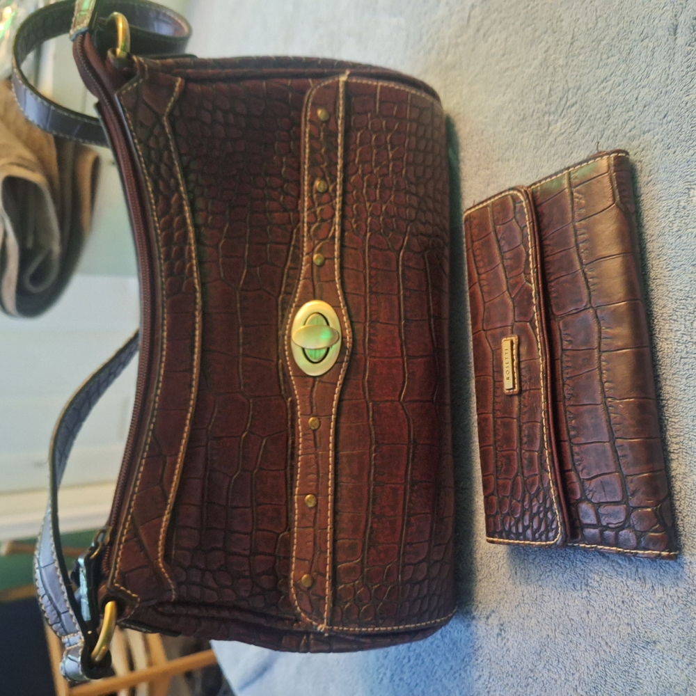 Crocodile Embossed Handbag and Wallet Set